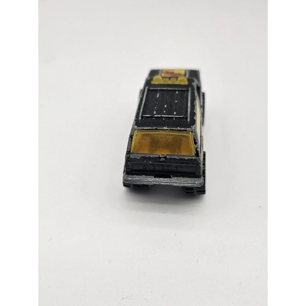 Vtg 1983 Hot Wheels Mattel Chevrolet 4X4 Black/Yellow/Red Blazer